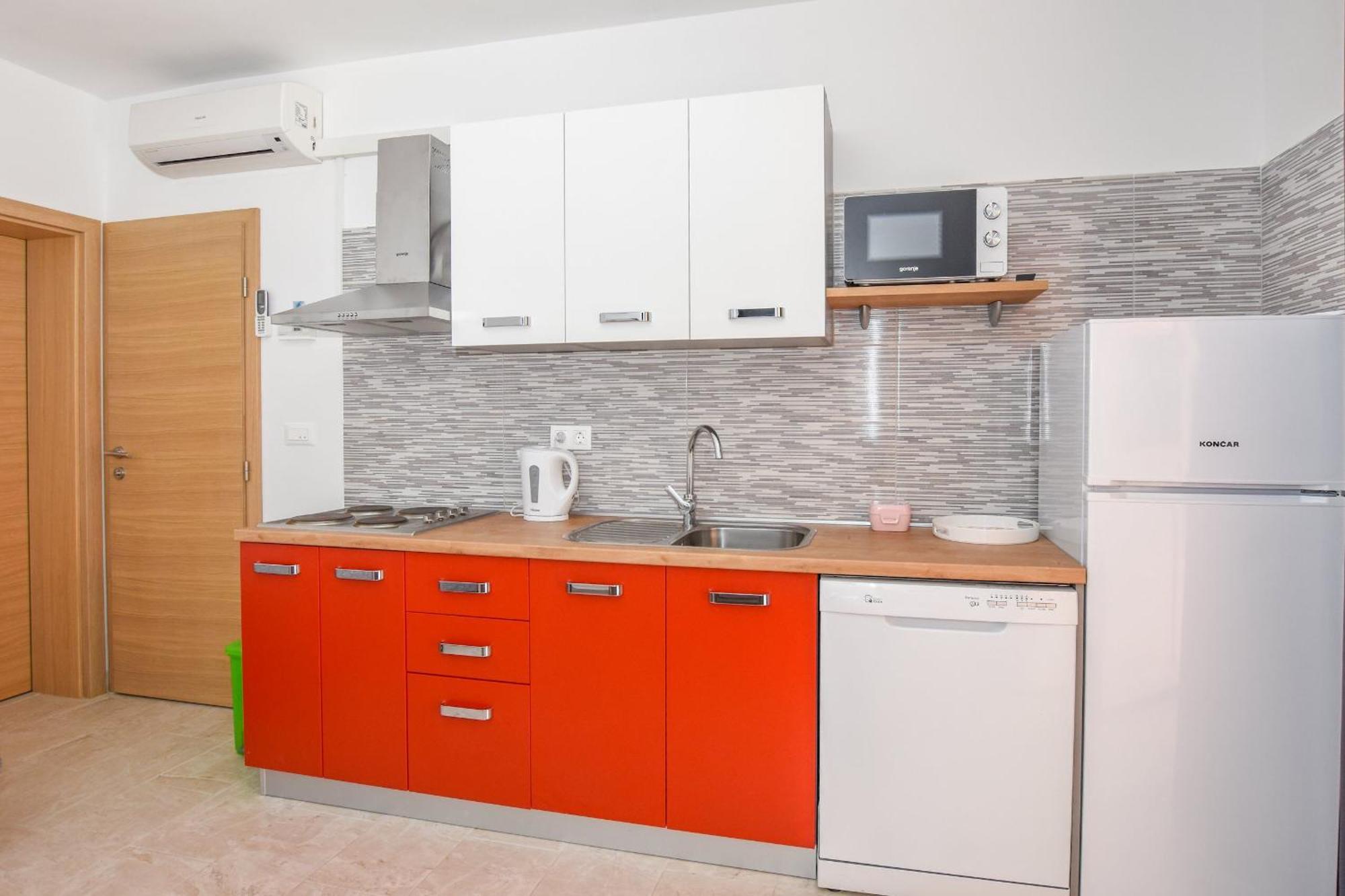 Apartment Neve - 50 M From *