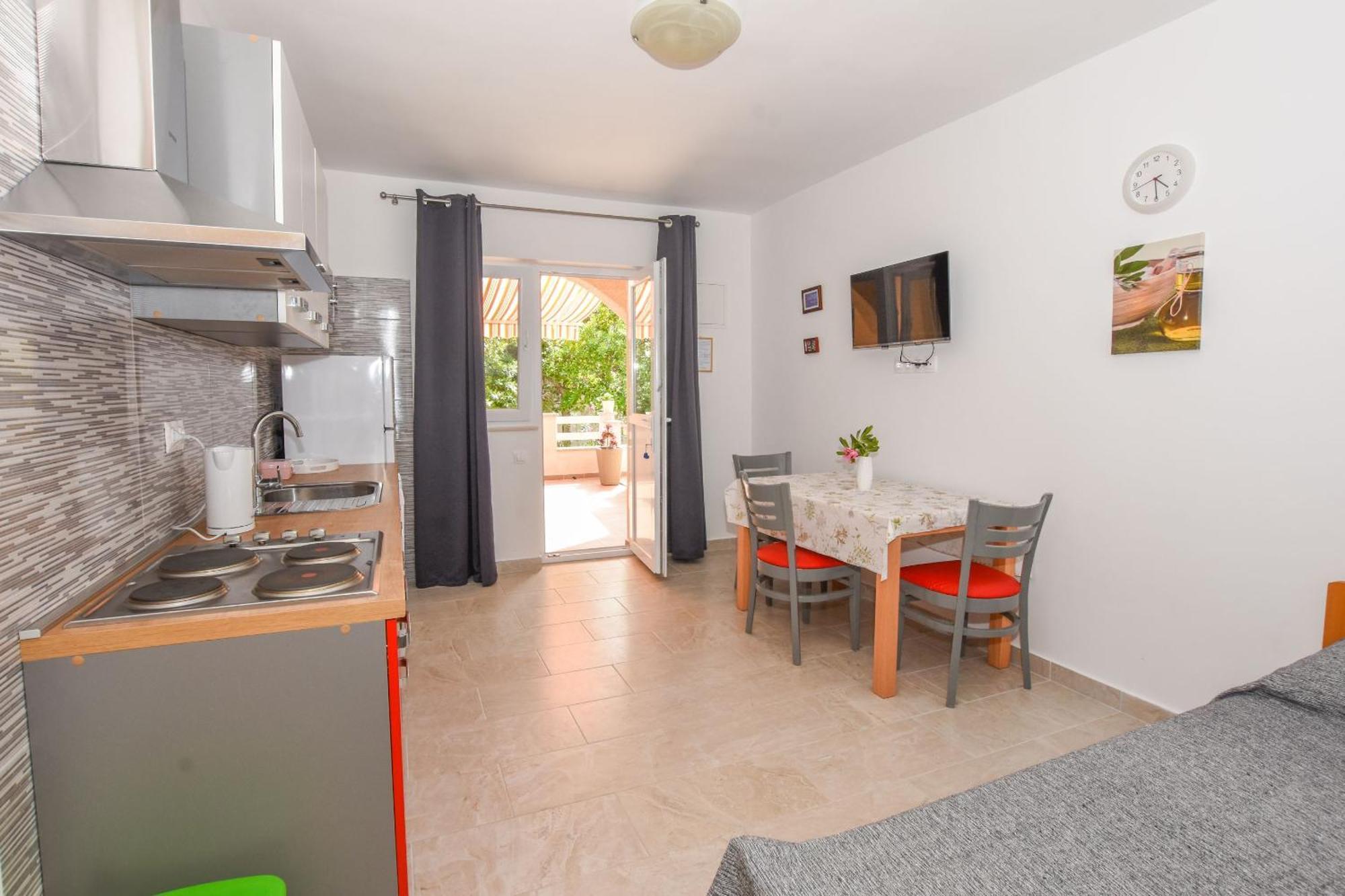 Apartment Neve - 50 M From *